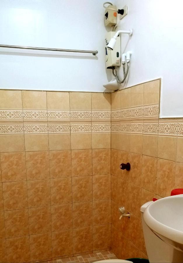 קואזון סיטי Sola Eleganza Apartelle מראה חיצוני תמונה