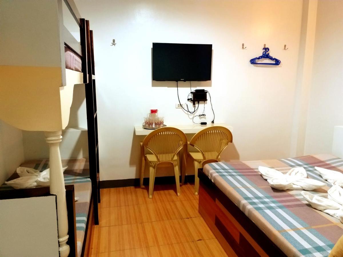 קואזון סיטי Sola Eleganza Apartelle מראה חיצוני תמונה